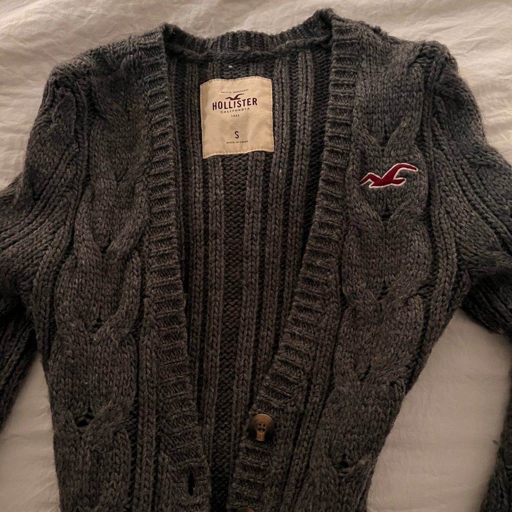 Hollister Charcoal Open-Front Cardigan - Picture 2 of 3